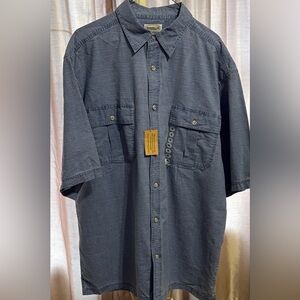 Magellan Outdoors Button Down Shirt